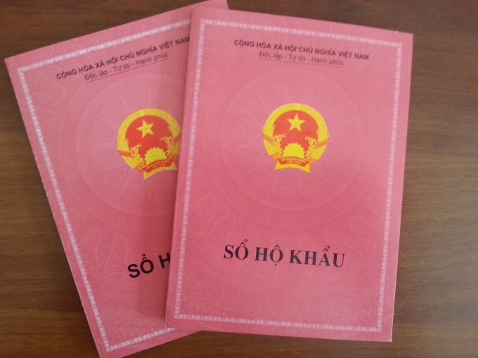 Những điều cần làm trước khi sổ hộ khẩu giấy chính thức bị 'khai tử' vào cuối năm nay