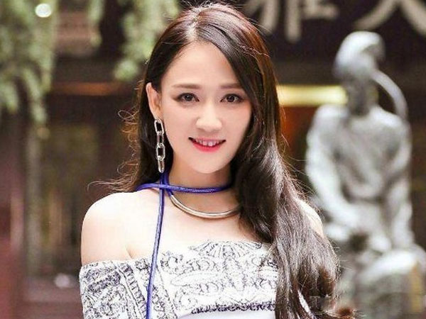 Trần Kiều Ân mang thai ở tuổi 43?