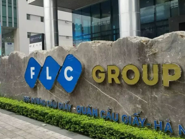 Đại gia kín tiếng, bạo tay chi trăm tỷ trả nợ cho FLC