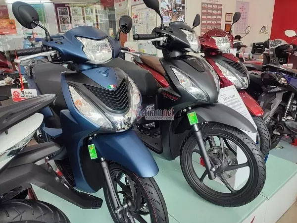 Xe ga Honda Vision bất ngờ giảm giá cả chục triệu đồng gây sốt