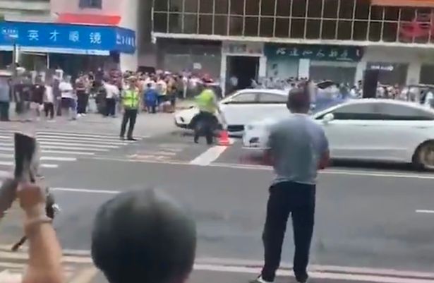 Giang hồ dùng dao đâm chém hàng loạt ở trường mẫu giáo Trung Quốc, ba người thiệt mạng