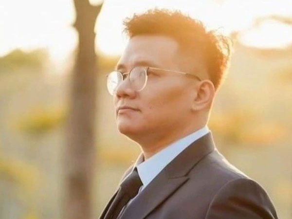 Tòa trả hồ sơ, yêu cầu làm rõ thêm hành vi Nhâm Hoàng Khang chiếm đoạt tiền ảo