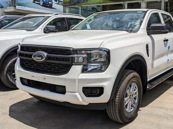 Chi tiết Ford Ranger 2023 bản tiêu chuẩn XL 'giá mềm' tại Việt Nam