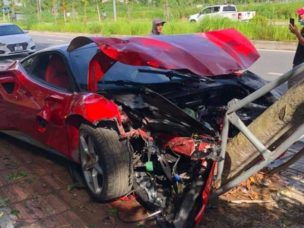 Ferrari VN chối bỏ trách nhiệm trong vụ tai nạn siêu xe 488 GTB ở Hà Nội