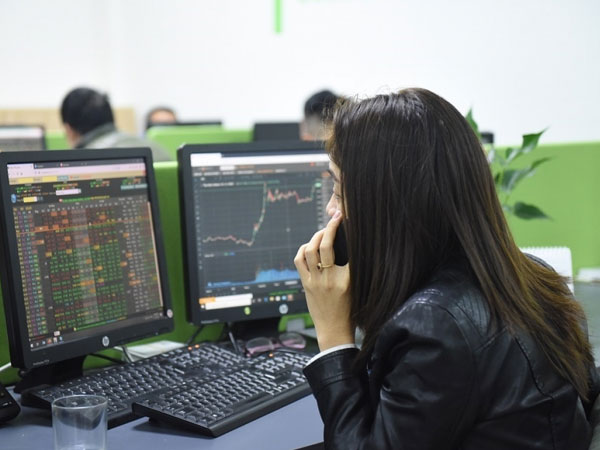 Tài khoản mở mới sụt giảm mạnh, chứng khoán đã qua giai đoạn tăng trưởng nóng?