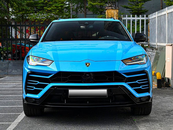 Siêu SUV Lamborghini Urus hơn 20 tỷ bí ẩn nhất Cần Thơ lộ diện
