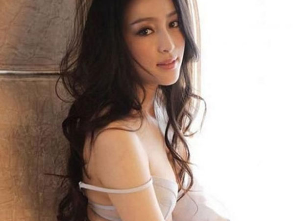 Bộ đôi 'Phan Kim Liên lẳng lơ nhất màn ảnh' và Tây Môn Khánh từng bị Võ Tòng bắt tại trận giờ ra sao?