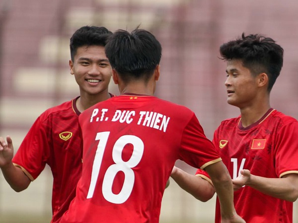 Malaysia 'tiếp tay' cho tuyển Việt Nam vào bán kết Đông Nam Á gặp Thái Lan