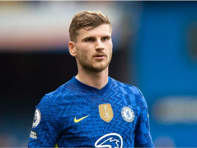 Chelsea tống khứ 'chân gỗ' Timo Werner