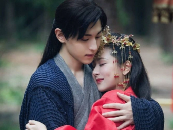 Dương Tử - Đặng Luân khó tái hợp ở Hương Mật 2, Triệu Lộ Tư và tình mới Dương Mịch được chọn thế chỗ?