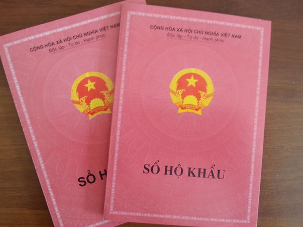 Bộ trưởng Công an: Không có chủ trương thu sổ hộ khẩu giấy làm khó dân
