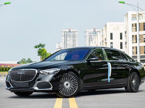 Cận cảnh Mercedes-Maybach S580 siêu sang hơn 16 tỷ ở Hà Nội