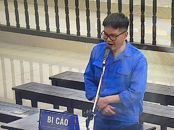 Cựu nhà báo Mai Phan Lợi được giảm 3 tháng tù