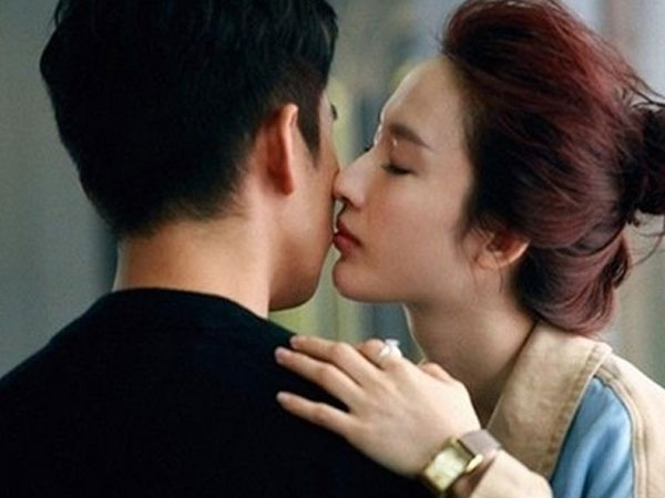 Mềm lòng cho chồng tuyển osin trẻ ngây thơ, vợ không ngờ có ngày 'ra rìa' cay đắng