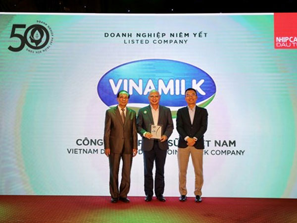 Được đánh giá cao về 'E-S-G', Vinamilk nhận giải Phát triển Bền vững 2022
