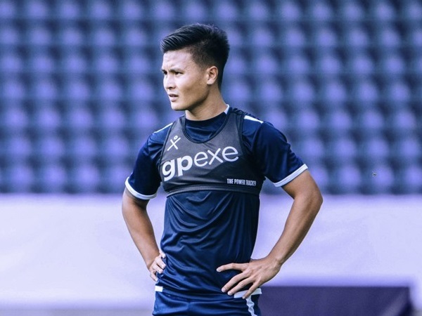 Pau FC chốt danh sách đấu Le Havre: Quang Hải rộng cửa đá chính