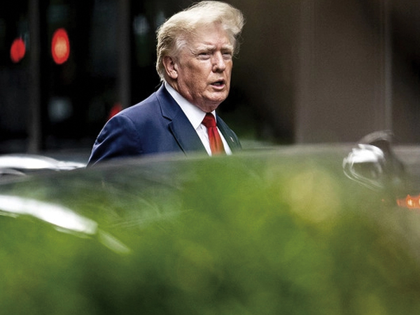Luật sư của ông Trump từng khẳng định không có tài liệu mật ở Mar-a-Lago