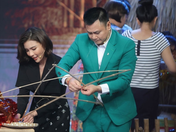 NSND Tự Long bất ngờ nhắn nhủ NSƯT Xuân Bắc: 'Hơn 20 năm nhịn nhau để làm nghề'