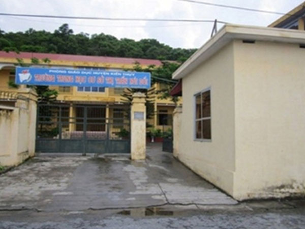 Chưa vào năm học, một trường THCS đã thu sai trên 300 triệu đồng