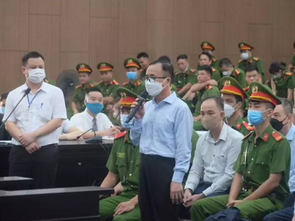 Hôm nay, cựu Bí thư Bình Dương Trần Văn Nam bị xét xử ở Hà Nội