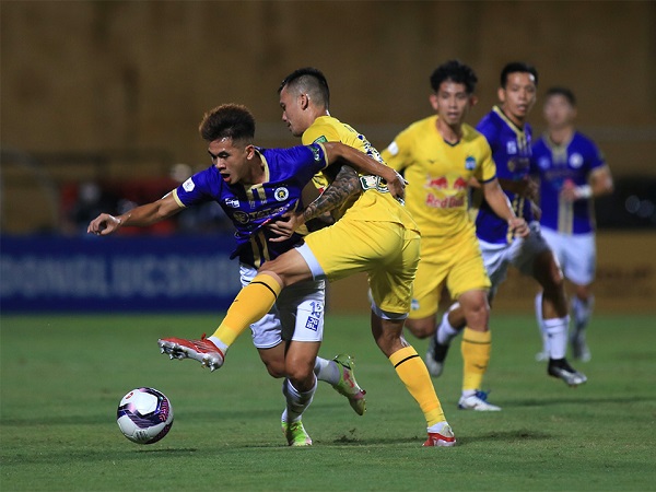 Vòng 12 V.League 2022: Nóng bỏng đại chiến HAGL, Hà Nội vô địch lượt đi