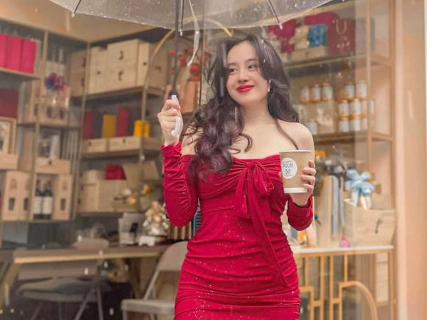 Được hỏi bao giờ lấy chồng, Bà Tưng có câu trả lời đầy bất ngờ