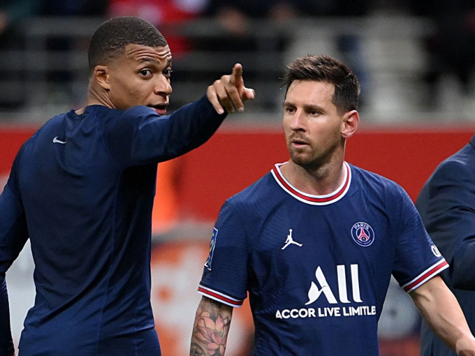 Rooney 'dạy dỗ' Mbappe vì thái độ hỗn hào với Messi