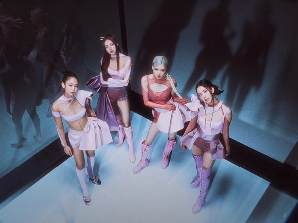 BLACKPINK ra mắt MV mới: Nhạc bị chê khó nghe, concept MV thiếu sáng tạo