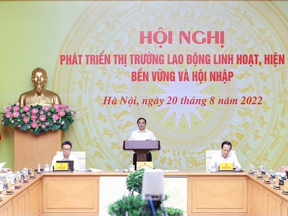 Vingroup sẽ đưa 2.000 nhân sự ra các cơ sở Vinfast ở Mỹ, ở châu Âu