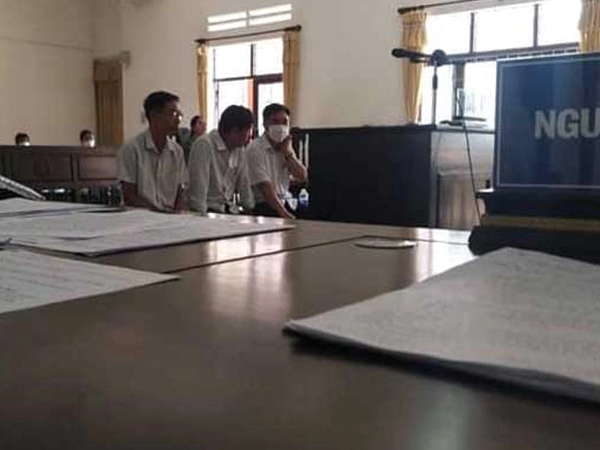 3 cựu cán bộ kêu oan, tòa trả hồ sơ để tìm bị hại