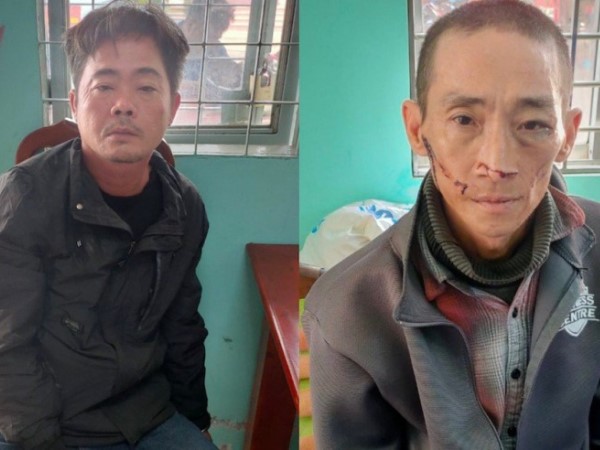 Hai cẩu tặc cầm súng chĩa bắn vào tổ tuần tra