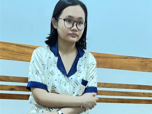 Truy tố người bán chất độc xyanua cho nữ sinh đầu độc cha ruột