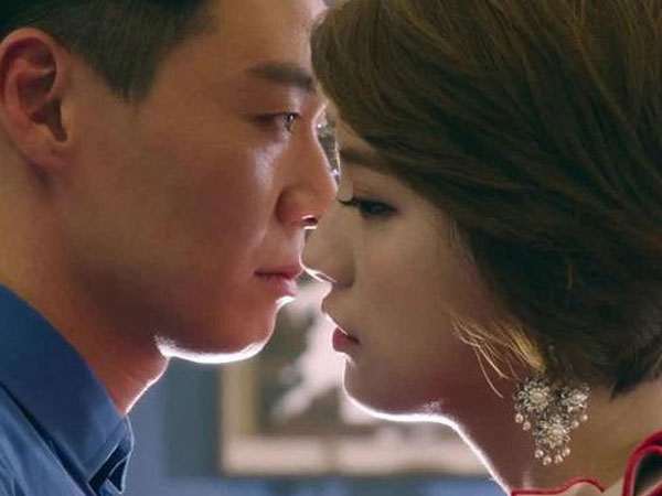 Trai đẹp và trận đòn đau nhớ đời vì cuộc chơi tình tiền với... bà chủ