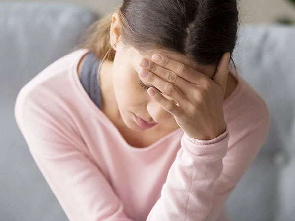 Dấu hiệu bị đột quỵ người bệnh có thể không nhận ra