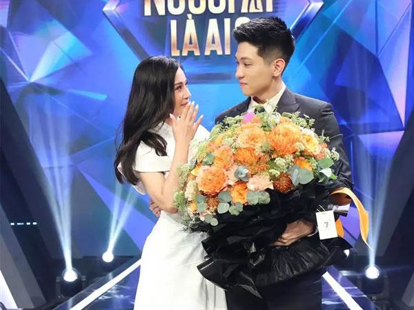 Cặp đôi nên duyên ở 'Người Ấy Là Ai' rắc thính, không dính PHÍ