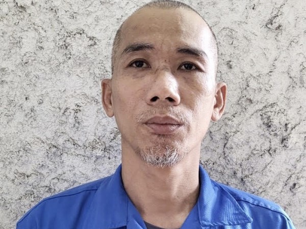 Bố nuôi lừa bán 4 'con' sang Campuchia làm 'việc nhẹ lương cao'