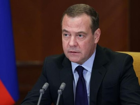 Cựu Tổng thống Nga dự đoán quân đội Ukraine có thể đảo chính