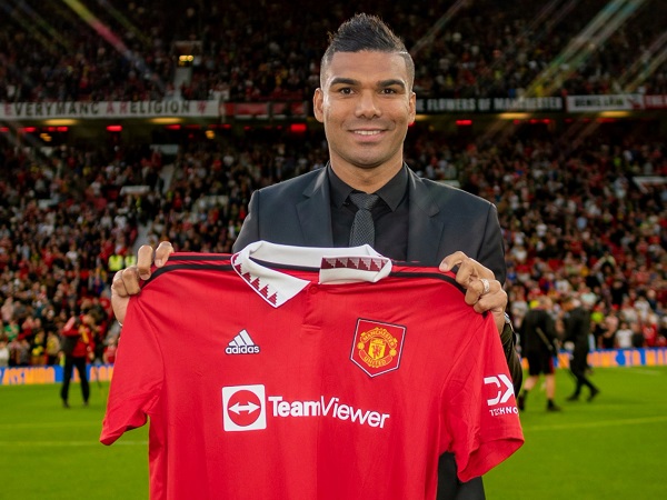 Ten Hag: 'Casemiro sẵn sàng ra mắt trước Southampton'