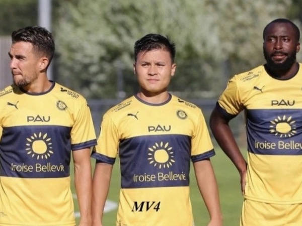Tài năng của Quang Hải chưa thể toả sáng: Tại Pau FC vừa tệ, vừa kém?