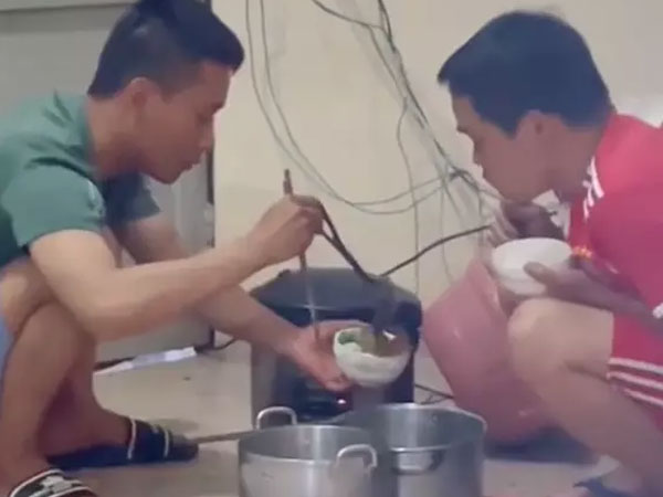 Có tài sản bạc tỷ, ngỡ ngàng ảnh bữa cơm của Quang Linh Vlog