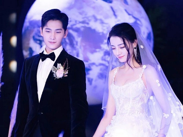 Sau Vương Nhất Bác, Dương Dương cũng đóng phim điện ảnh, lại còn hợp tác cùng Triệu Lệ Dĩnh?
