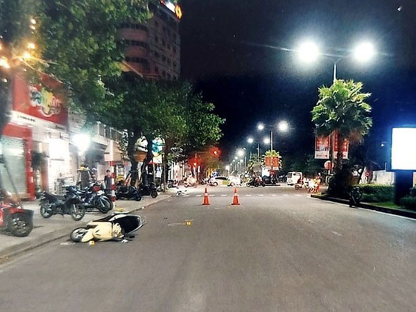 Tài xế say xỉn lái xe biển xanh gây tai nạn rồi bỏ chạy chỉ bị... xét thi đua quý