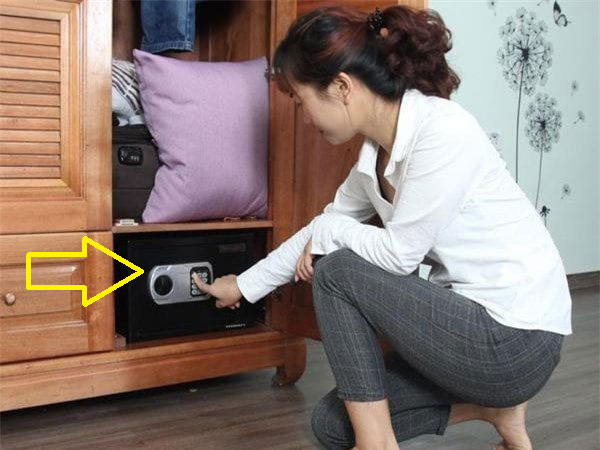 Đặt két sắt mà rơi trúng vào 5 điểm chết này, đừng hỏi tại sao làm ăn lụn bại, nghèo khó 3 đời