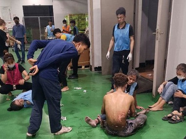 Nổ lớn trong khu công nghiệp khiến hơn 30 công nhân bị thương: Đa số các nạn nhân bị thương do giẫm đạp nhau lúc tháo chạy