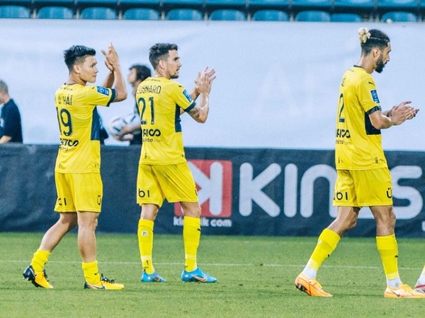 Vì sao nói Caen vs Pau FC là trận đấu giữa đội hay nhất và đội tệ nhất, nhưng Pau vẫn bất bại?