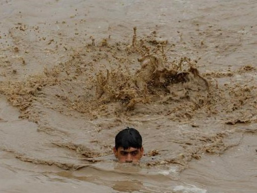 Đáng sợ như lũ lụt Pakistan: Từ đồng bằng thành hồ nội địa rộng 100 km