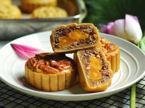 Những sai lầm 'chết người' khi ăn bánh Trung thu, đáng tiếc nhiều người mắc phải
