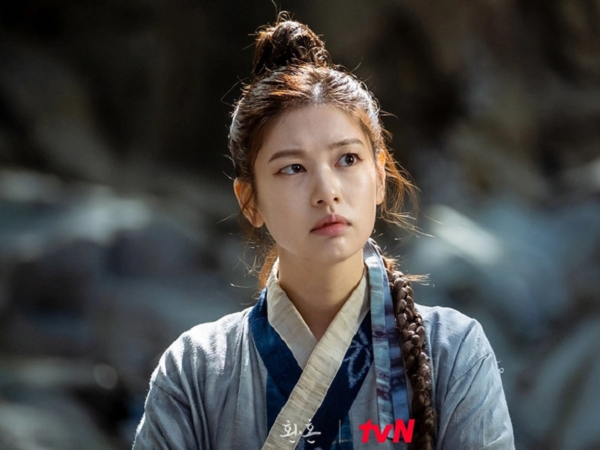 Tin vui cho fan Hoàn Hồn, Jung So Min sẽ chính thức quay lại hứa hẹn lợi hại hơn xưa?