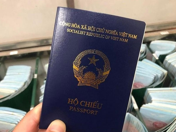 Bộ Công an nêu những trường hợp được bổ sung bị chú 'nơi sinh' trong hộ chiếu