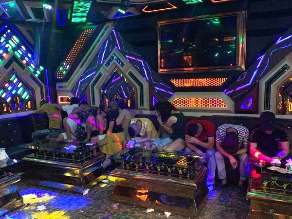 Hơn 20 nam nữ dương tính ma tuý tại phòng ‘bay lắc’ nguỵ trang trong nhà trọ